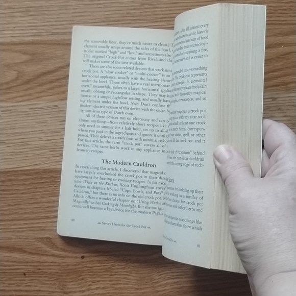 Llewellyn's 2005 Herbal Almanac Book - Picture 3 of 3